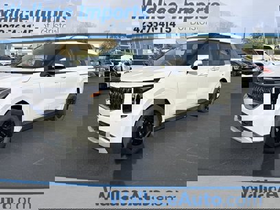 New 2025 Kia Carnival