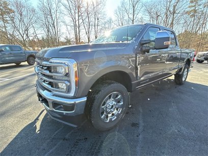 New 2025 Ford F250 Lariat w/ Lariat Ultimate Package
