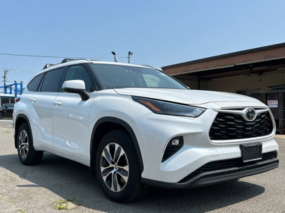 Used 2022 Toyota Highlander XLE