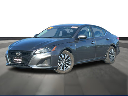Used 2023 Nissan Altima 2.5 SV