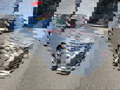 Used 2022 Toyota Avalon XLE