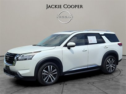 Certified 2023 Nissan Pathfinder Platinum