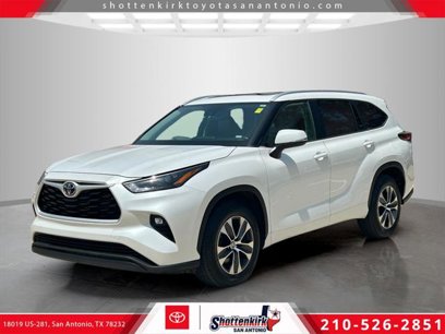 Certified 2023 Toyota Highlander XLE