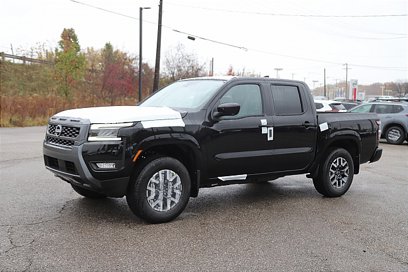 New 2025 Nissan Frontier SL
