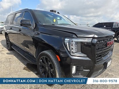 Used 2022 GMC Yukon XL SLT w/ SLT Premium Package