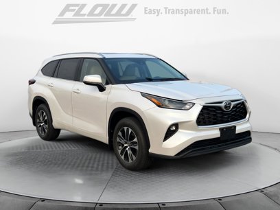New 2025 Toyota Highlander XLE