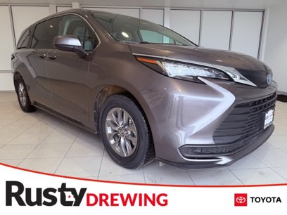 Certified 2023 Toyota Sienna LE
