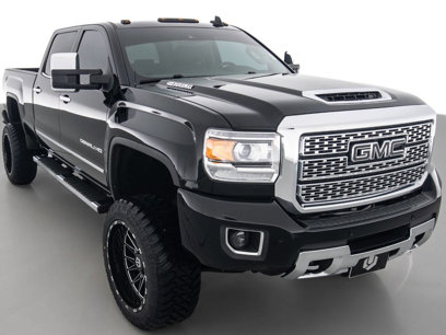 Used 2019 GMC Sierra 2500 Denali w/ Duramax Plus Package