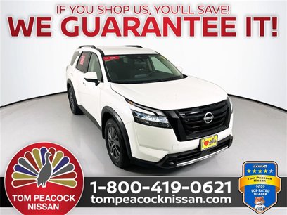 Certified 2022 Nissan Pathfinder SV