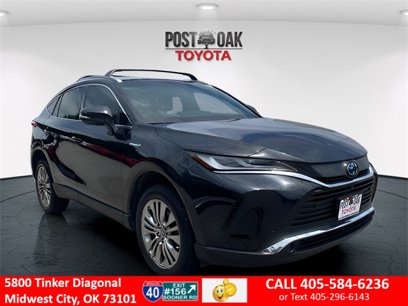 Used 2021 Toyota Venza Limited w/ Carpet Mat Package (TMS)