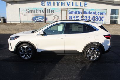 New 2025 Ford Escape Platinum w/ Premium Technology Package
