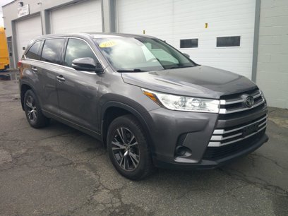 Used 2018 Toyota Highlander LE