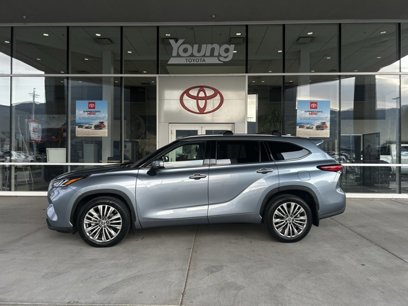 Used 2022 Toyota Highlander Platinum