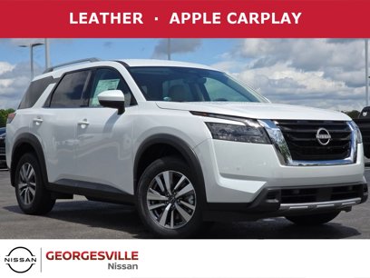 New 2025 Nissan Pathfinder SL w/ Cargo Package