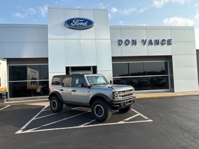 New 2024 Ford Bronco Black Diamond w/ Sasquatch Package