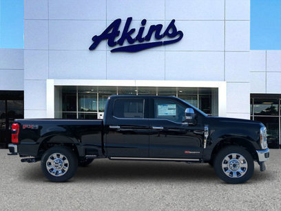 New 2025 Ford F350 Lariat w/ Lariat Ultimate Package