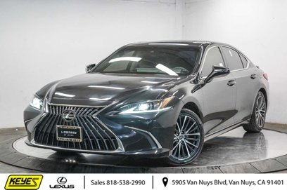 Used 2024 Lexus ES 300h w/ Premium Package