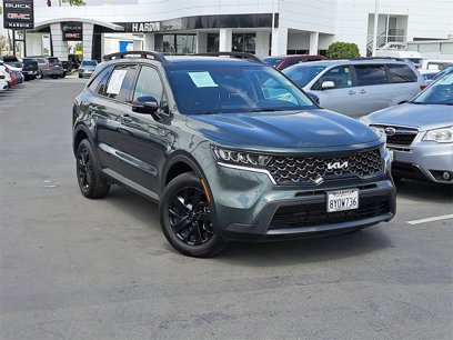 Used 2022 Kia Sorento S w/ Panoramic Sunroof Package