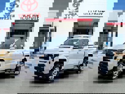 New 2025 Toyota Tacoma SR5