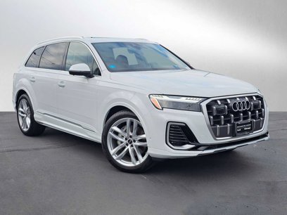 New 2025 Audi Q7 3.0T Prestige