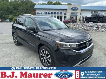 Used 2022 Volkswagen Taos SE w/ Panoramic Sunroof Package