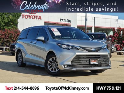 Used 2021 Toyota Sienna XLE