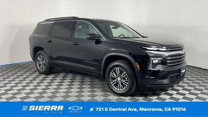 New 2025 Chevrolet Traverse LT