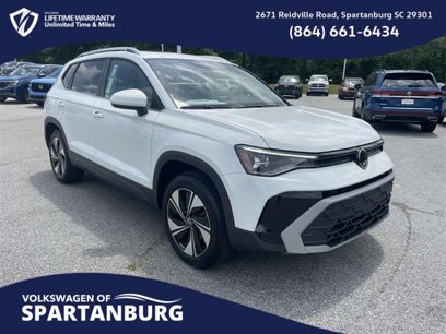 New 2025 Volkswagen Taos SE