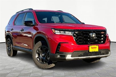 New 2025 Honda Pilot TrailSport
