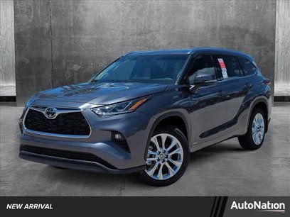 New 2025 Toyota Highlander Limited