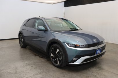 New 2025 Hyundai Ioniq 5 SE