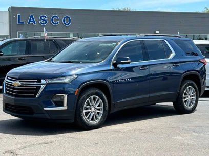 Used 2023 Chevrolet Traverse LT w/ Rear Camera Mirror Package