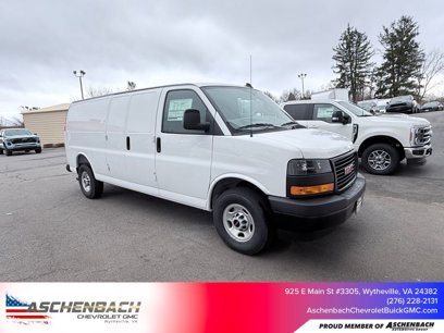 New 2025 GMC Savana 3500 Extended w/ Driver Convenience Package