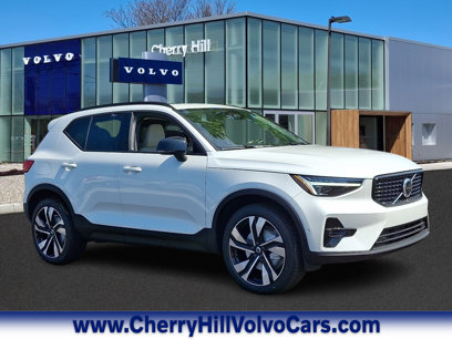 New 2025 Volvo XC40 B5 Ultra w/ Protection Package Premier