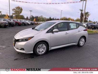 New 2025 Nissan Leaf S