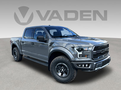 Used 2018 Ford F150 Raptor w/ Equipment Group 801A Mid