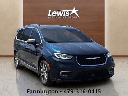 Used 2022 Chrysler Pacifica Pinnacle