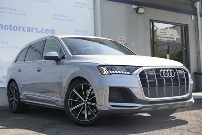 Used 2022 Audi SQ7 Premium Plus w/ SQ7 Executive Package
