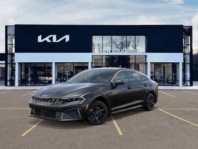 New 2025 Kia K5 LXS