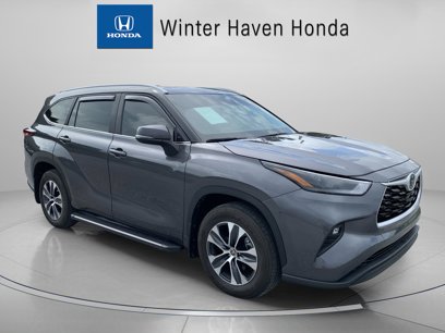 Used 2024 Toyota Highlander XLE