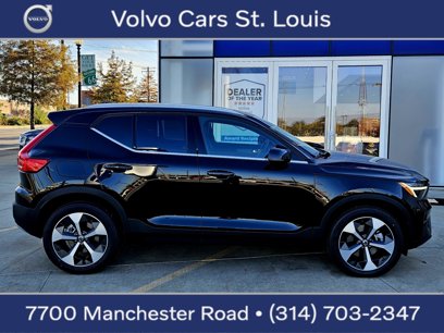 New 2025 Volvo XC40 B5 Core w/ Protection Package Premier