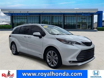 Used 2021 Toyota Sienna Platinum