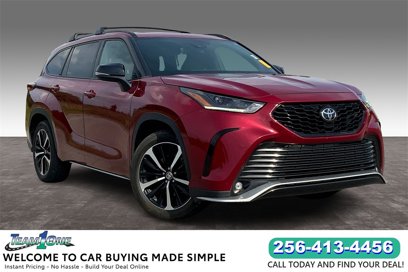 Certified 2021 Toyota Highlander XSE