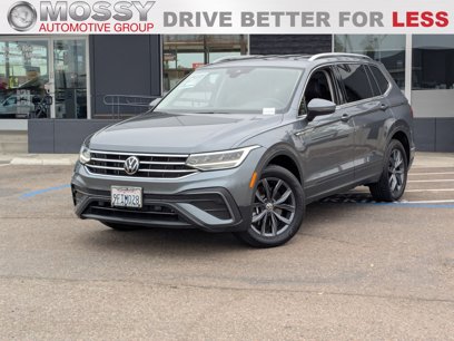 Used 2023 Volkswagen Tiguan SE