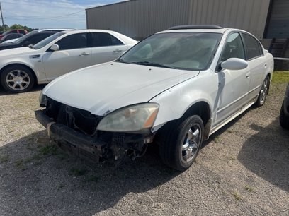 Used 2004 Nissan Altima 3.5 SE w/ Leather Pkg