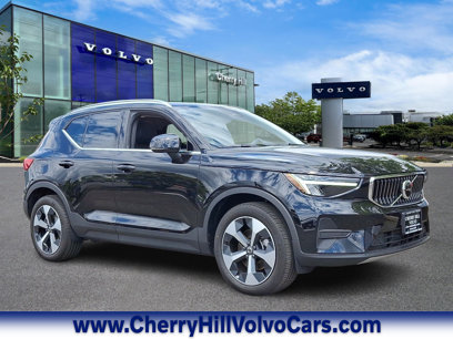 Certified 2025 Volvo XC40 B5 Core w/ Climate Package