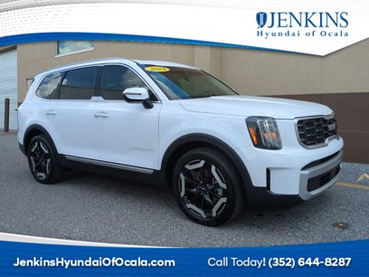Used 2024 Kia Telluride S w/ S Sunroof Package
