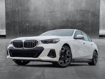 New 2025 BMW i5 eDrive40i w/ M Sport Package