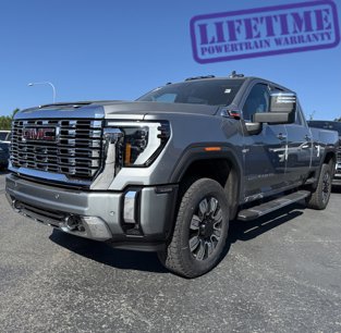 New 2025 GMC Sierra 2500 Denali w/ Technology Package