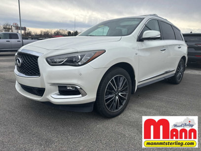 Used 2017 INFINITI QX60 FWD w/ Deluxe Technology Package